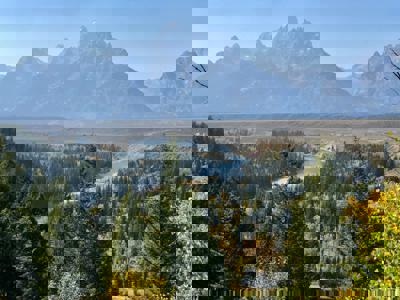 Abstract Vibrant Glassy Lake Reflections View.jpg
