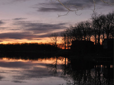Vibrant Abstract Fiery Sunset Reflection Quiet Evening Atmosphere Vista.jpg